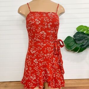 Elegant Red Floral Mini Dress Size Small